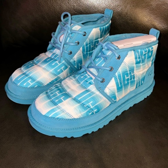 NIB UGG Neumel LTA size: 10